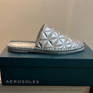 AEROSOLES Silver Quilted Mules